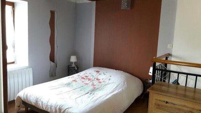 Gite Chez Charlot Шана Екстериор снимка