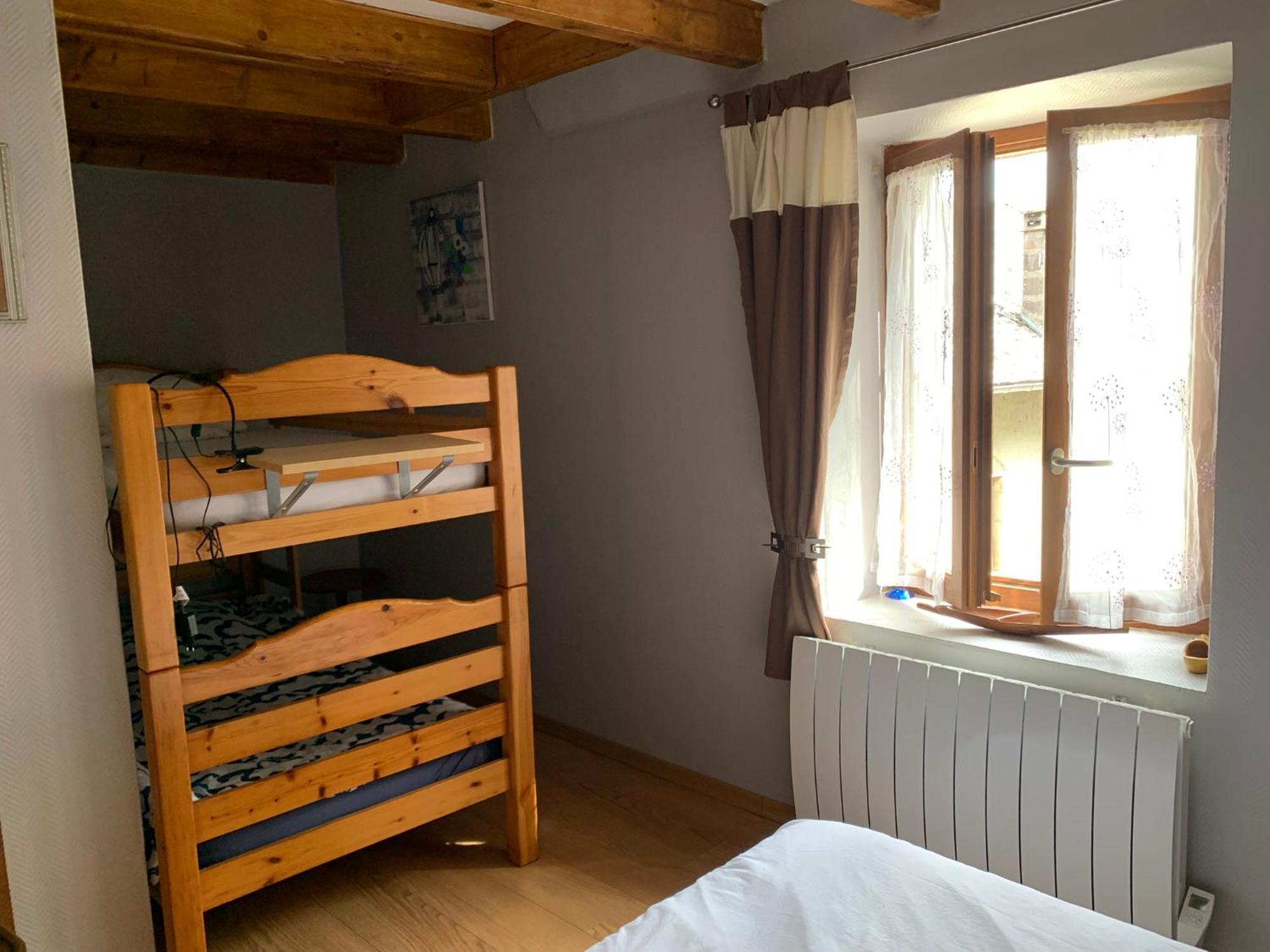 Gite Chez Charlot Шана Екстериор снимка
