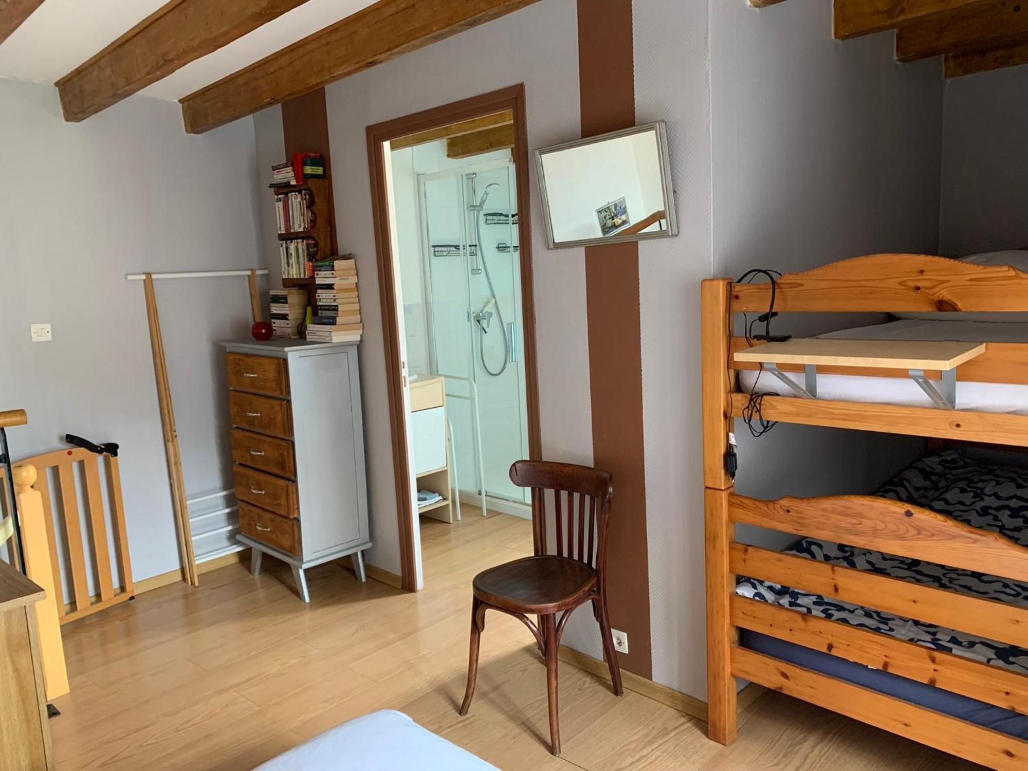 Gite Chez Charlot Шана Екстериор снимка