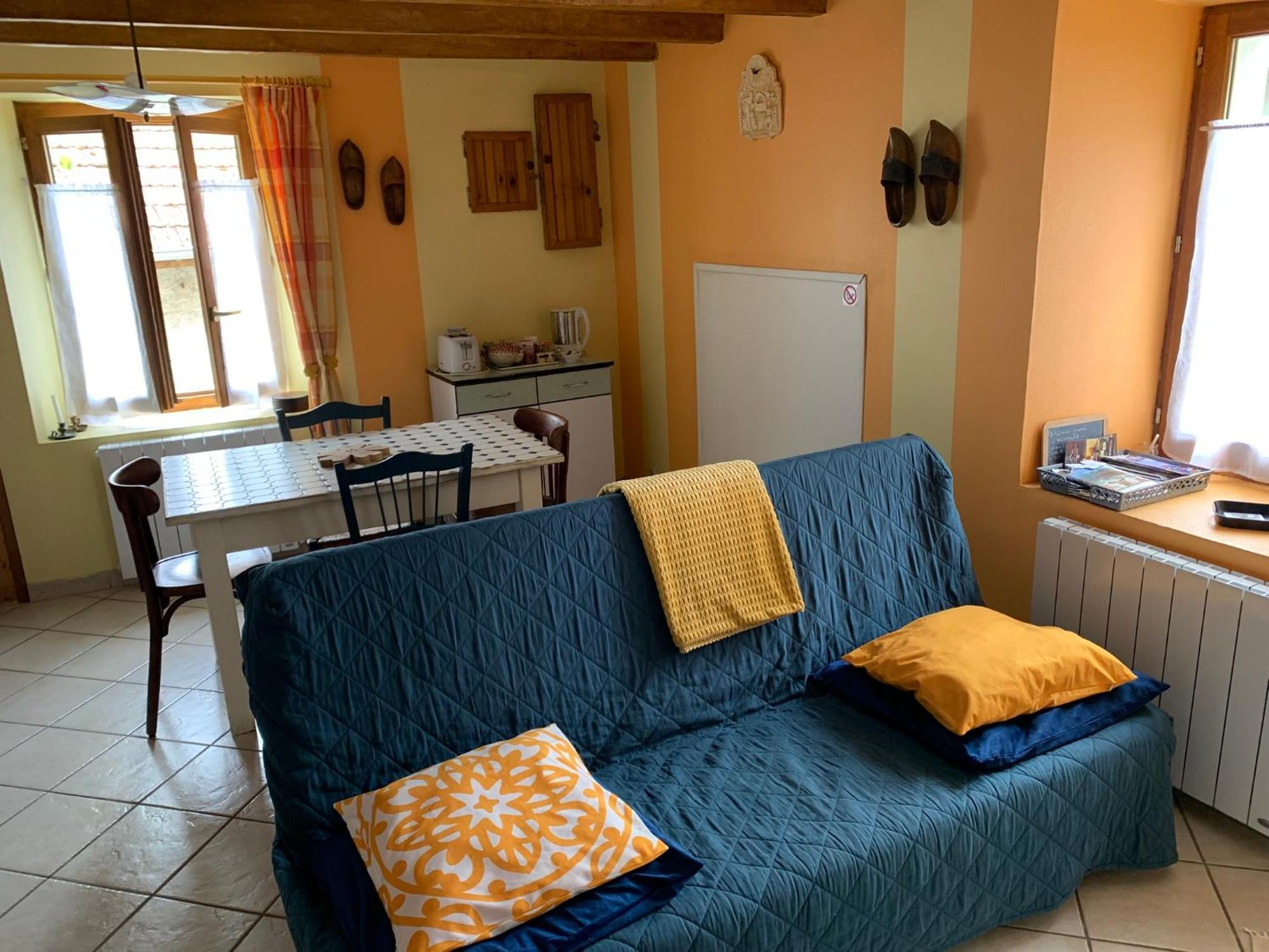 Gite Chez Charlot Шана Екстериор снимка